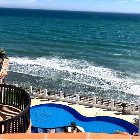 Beachfront Penthouse Apartment With Large Terrace And Breathtaking Sea Views Close To Marbella Spain Sitio de Calahonda Eksteriør bilde